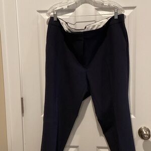 Classic Ankle Pants in Navy Talbots
New Hampshire ankle pants
16WP
New